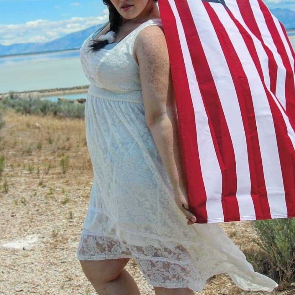 TORRID lace high-low dress - Picture 8 of 8